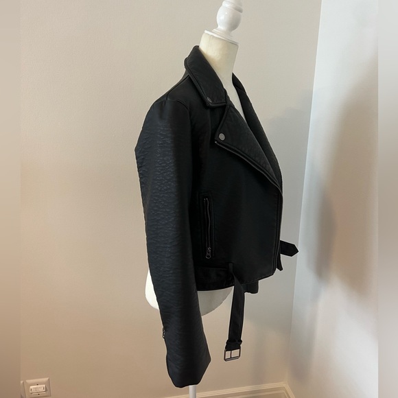 Victoria’s Secret Faux Leather Moto Jacket - Picture 5 of 12